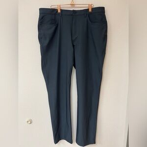 Greg Norman Collection Black Pants Size 36x32